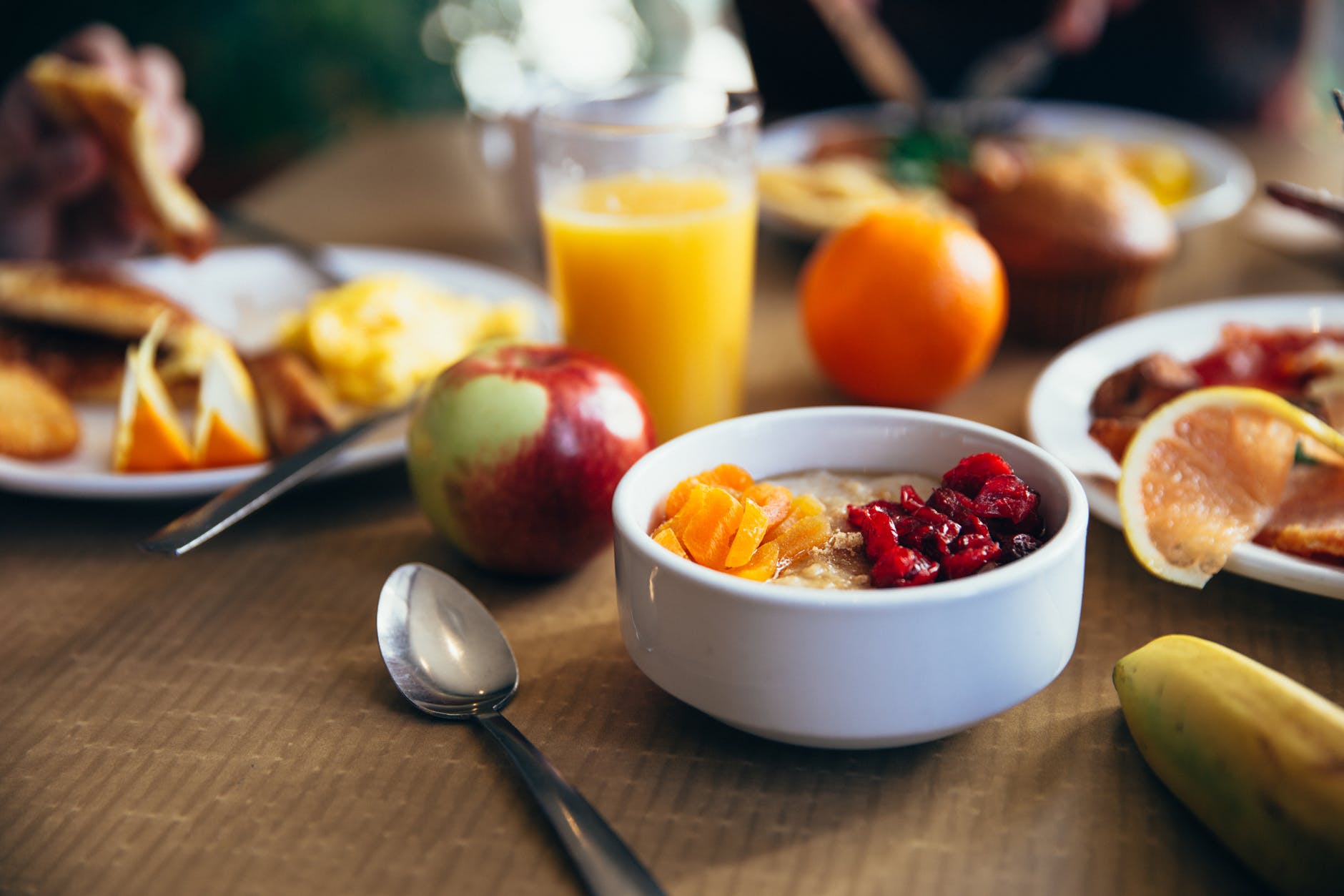 Γιατί είναι σημαντικό το πρωινό και πώς θα πείσουμε το παιδί να το τρώει;