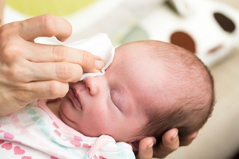 4 χρήσιμα tips για την υγιεινή του μωρού