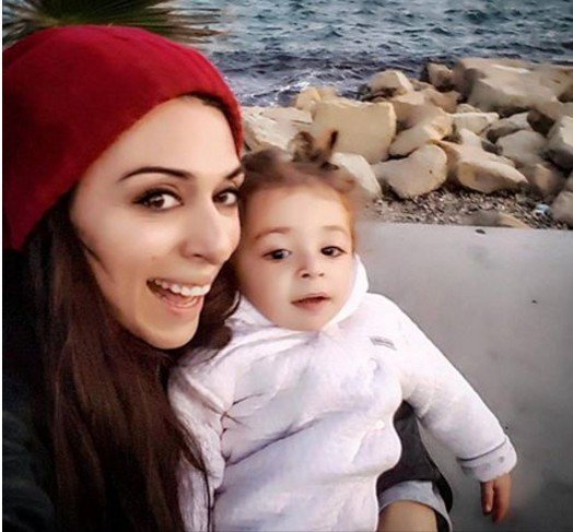 Δανάη Χρήστου: Η κόρη της έγινε 2 χρονών Η πιο τρυφερή αγκαλιά και η απόλυτη ευτυχία