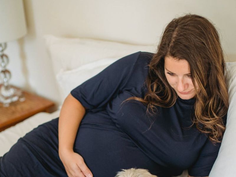 Η ενδεδειγμένη στάση ύπνου για την έγκυο