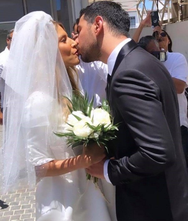 Σταύρος Κωνσταντίνου-Έλενα Ανδρέου: Η πρώτη τρυφερή ανάρτηση του ζευγαριού στα social media τους μετά τον γάμο τους (εικόνες)