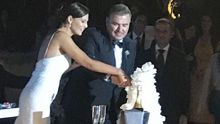 Γάμος Ρέμου – Μπόσνιακ: Ο μεγάλος τσακωμός και η συμφιλίωση δυο πασίγνωστων Έλληνων