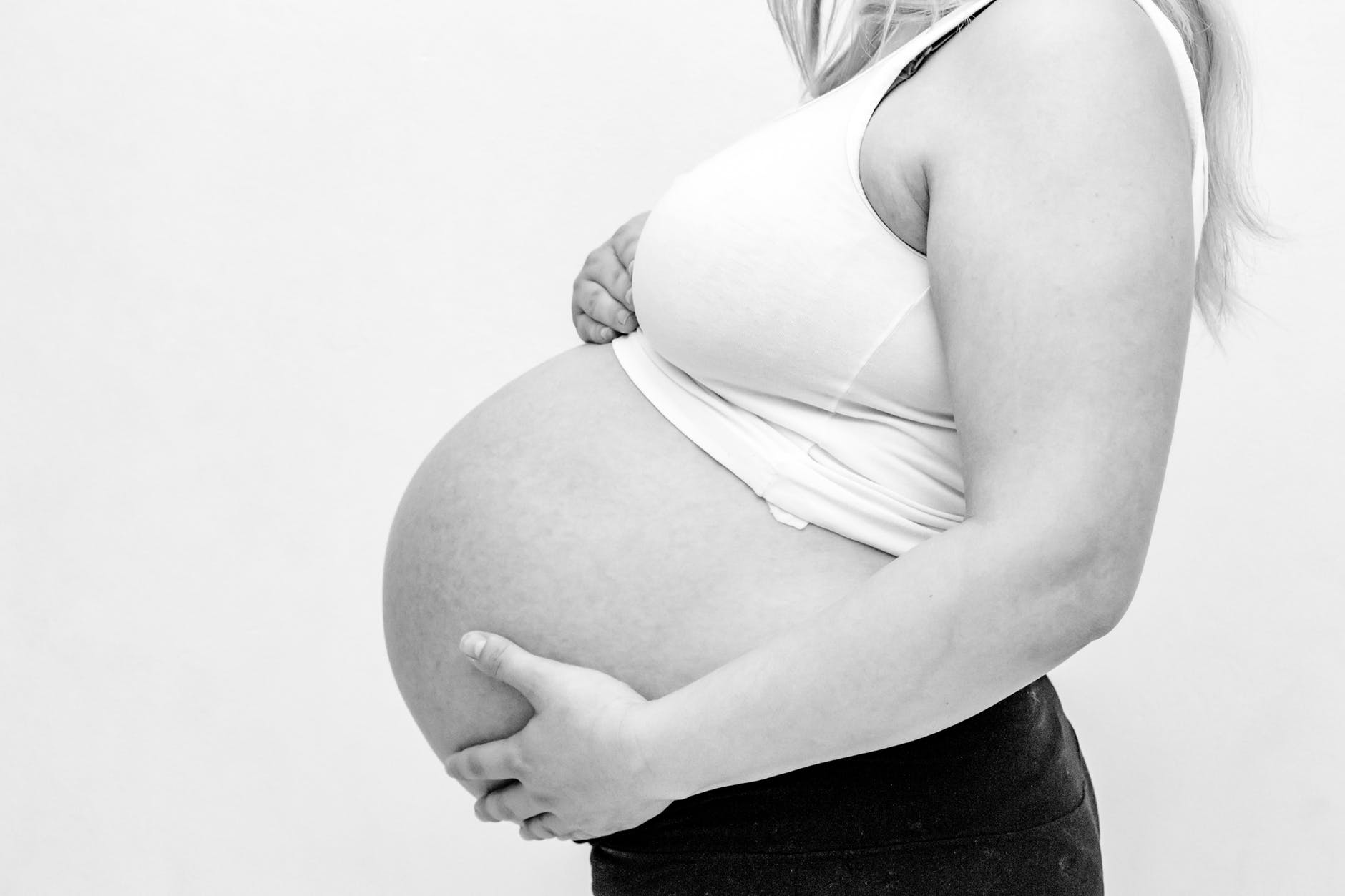 Όσα πρέπει να γνωρίζεις για τα κιλά της εγκυμοσύνης