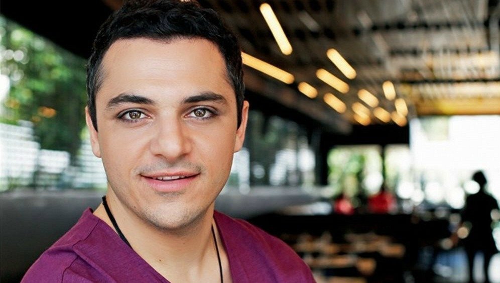 Kώστας Δόξας: Μόλις συνελήφθη ο Έλληνας τραγουδιστής! Τι συνέβη;