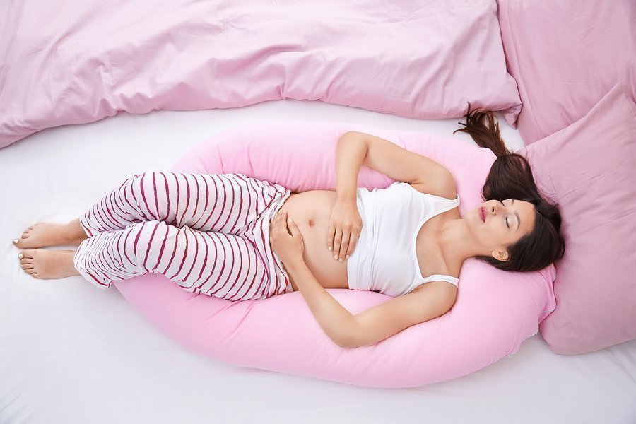Γιατί δεν πρέπει να κοιμάσαι ανάσκελα όταν είσαι έγκυος;
