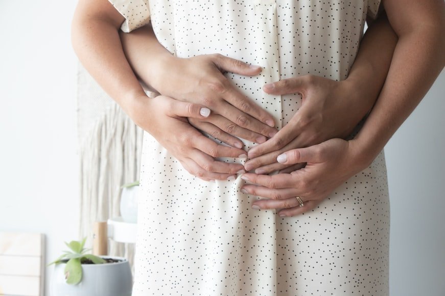 Πώς θα βοηθήσετε τη σύντροφό σας στον ένατο μήνα της εγκυμοσύνης